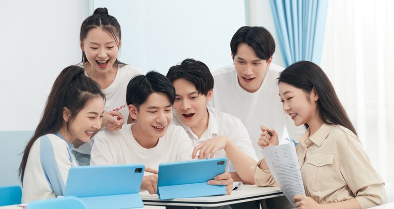 输出顶尖技术